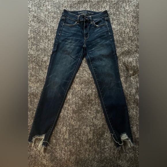 American Eagle Next Level Stretch Hi Rise Jegging Crop. Size 4 - Picture 1 of 6